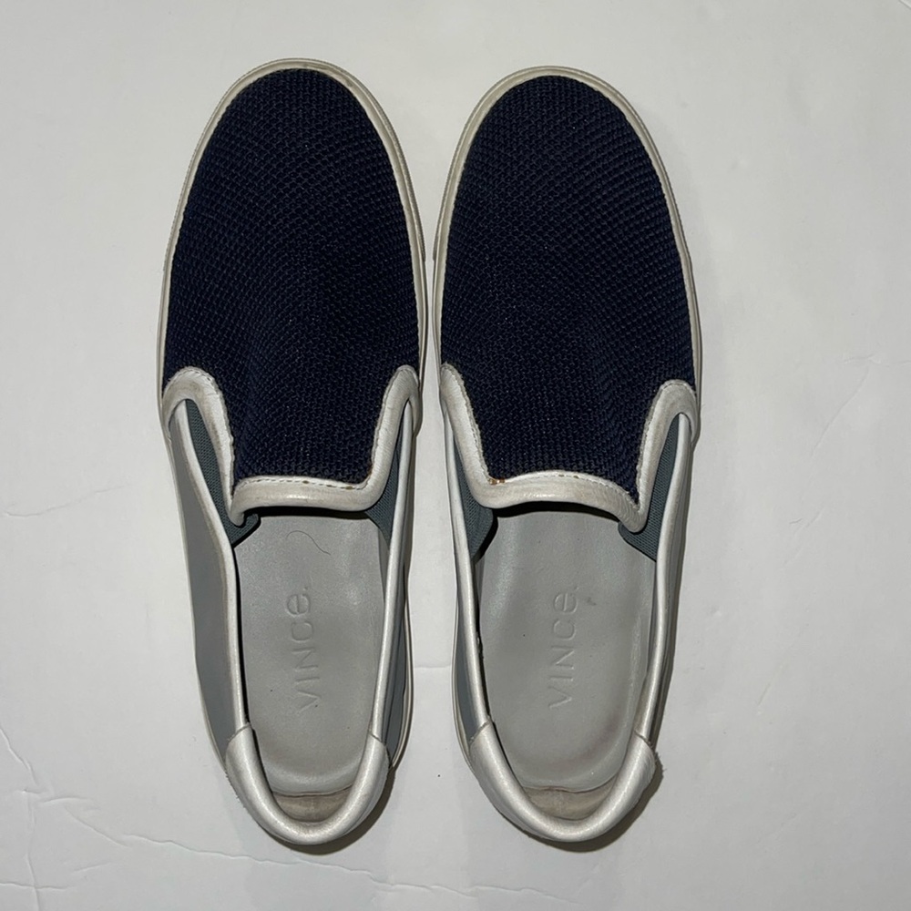 VINCE Slip-On Sneakers, size 8